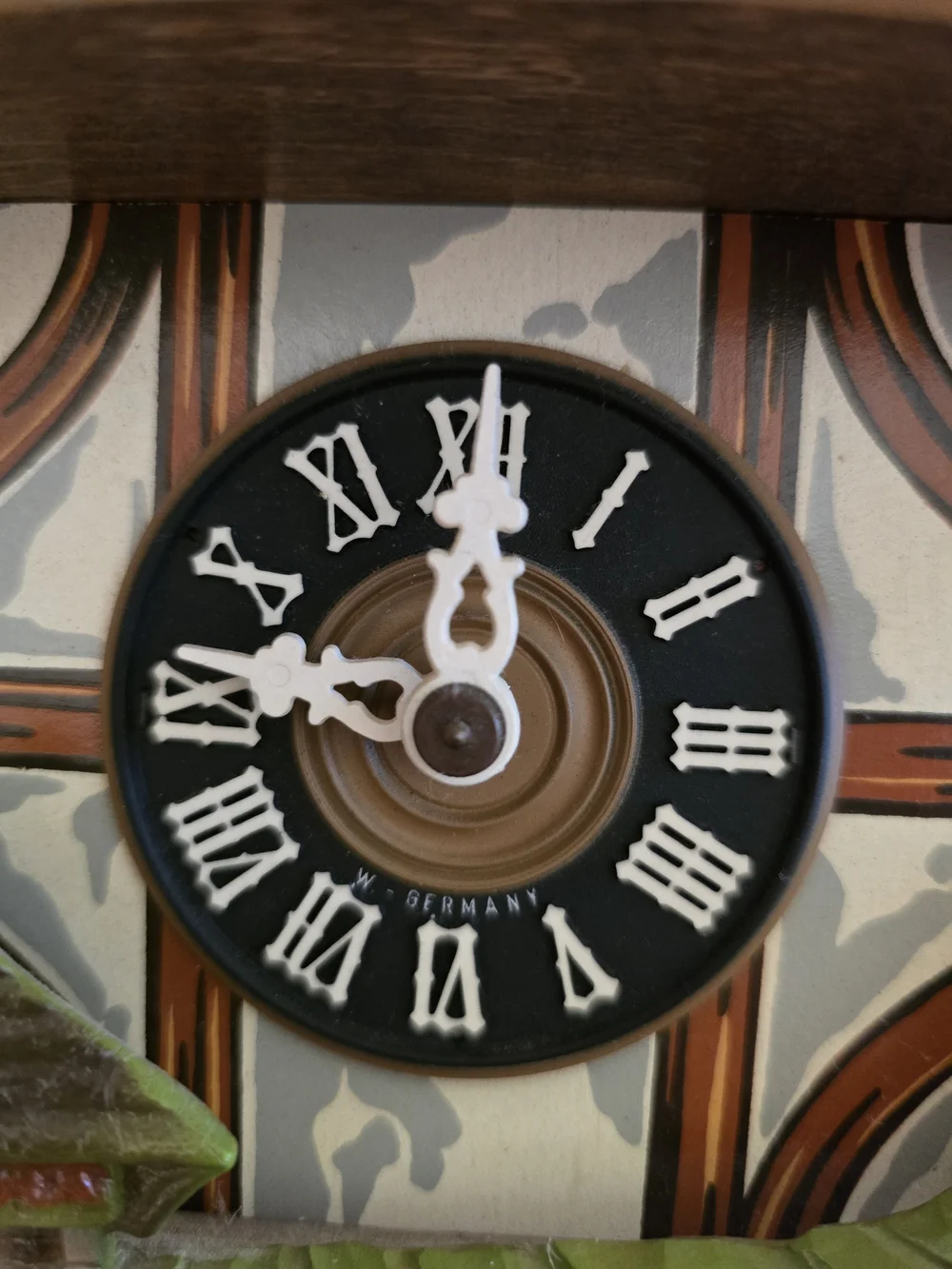 Vintage German E. Schmeckenbecher Blck. Forest Cuckoo Clock W/ Musical Sawmill!